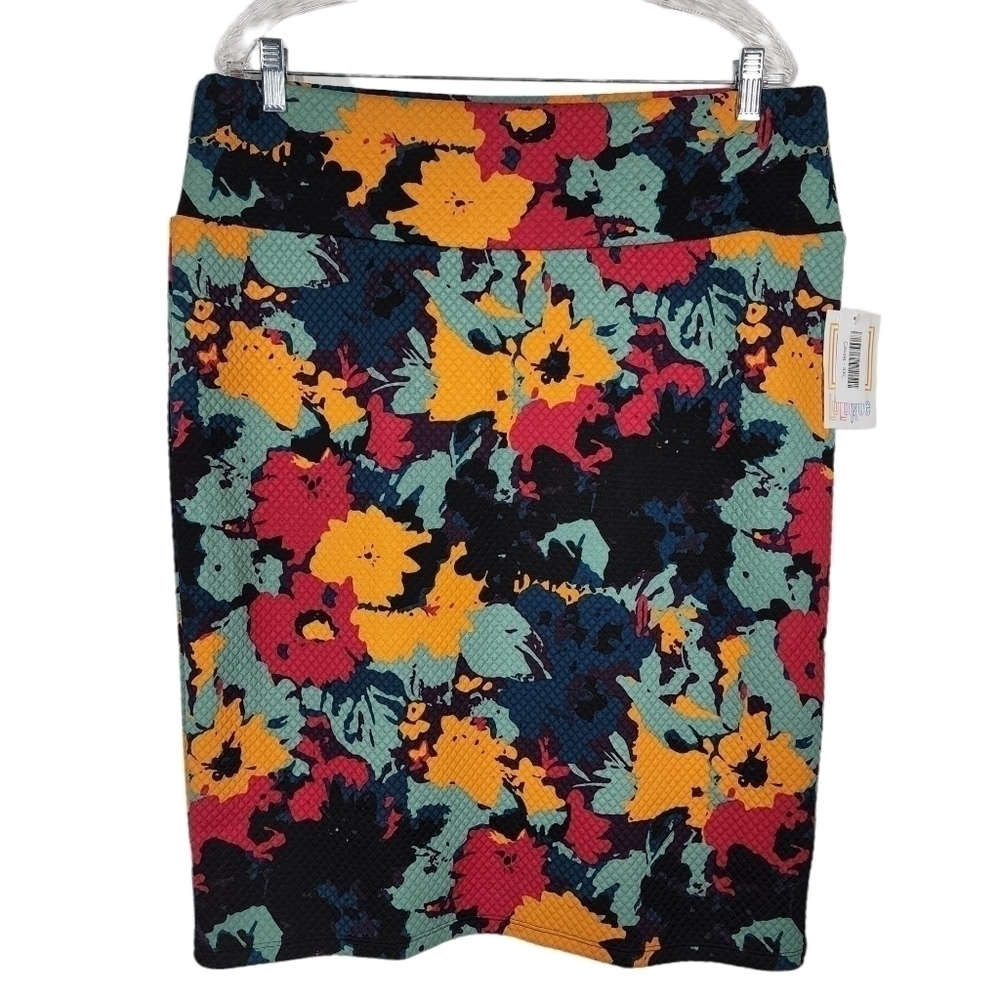 LULAROE FLORAL PULL-ON SKIRT